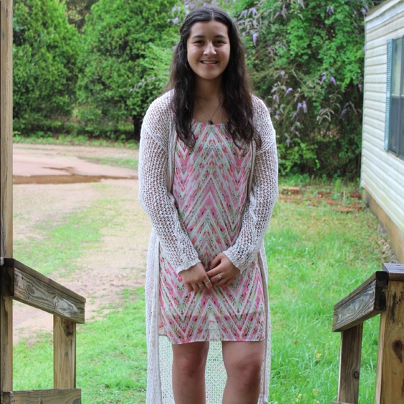 Short Floral Dress - Picture 3 of 3